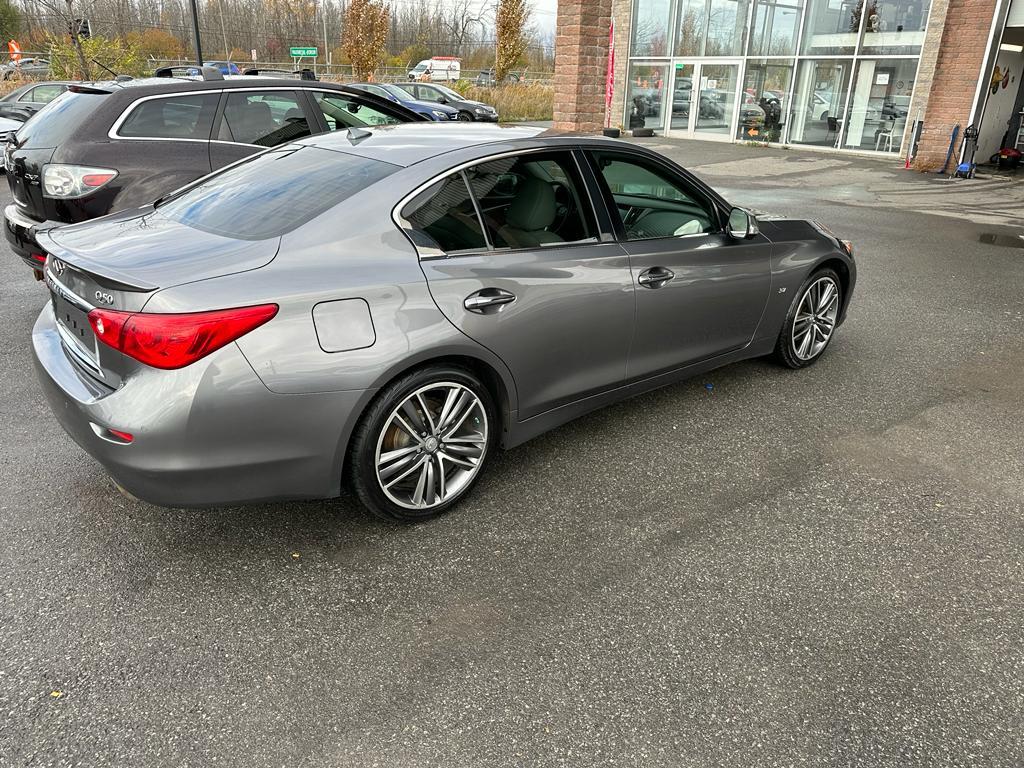 2015 Infiniti Q50  - Photo #5