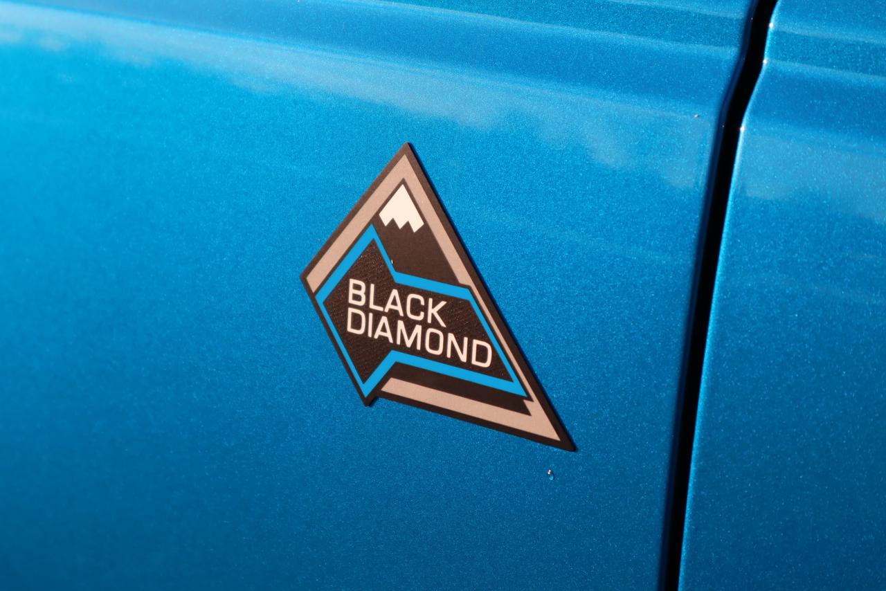 2023 Ford Bronco Black Diamond Photo5