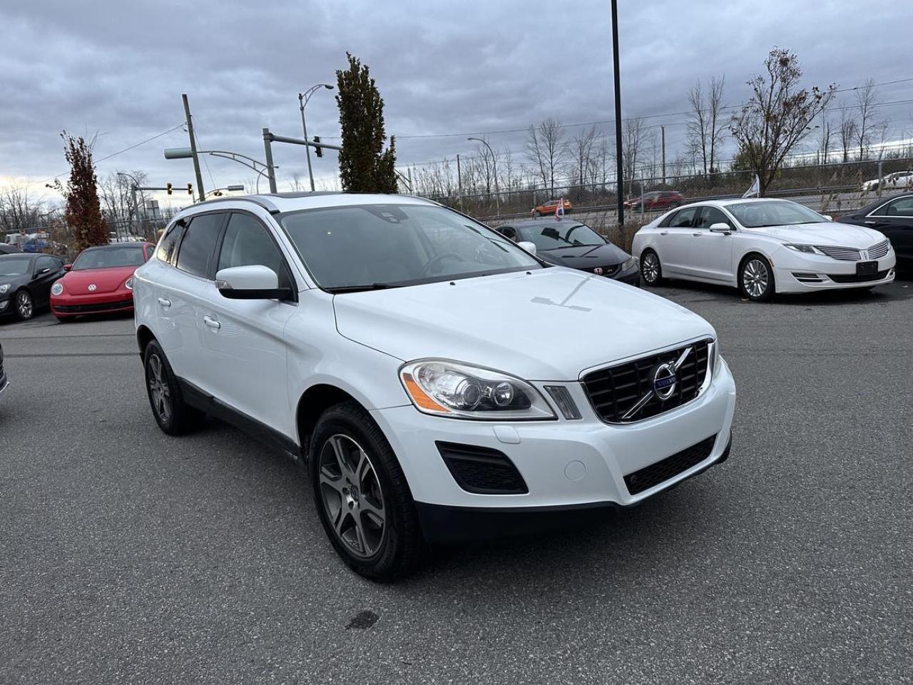 2013 Volvo XC60  - Photo #1