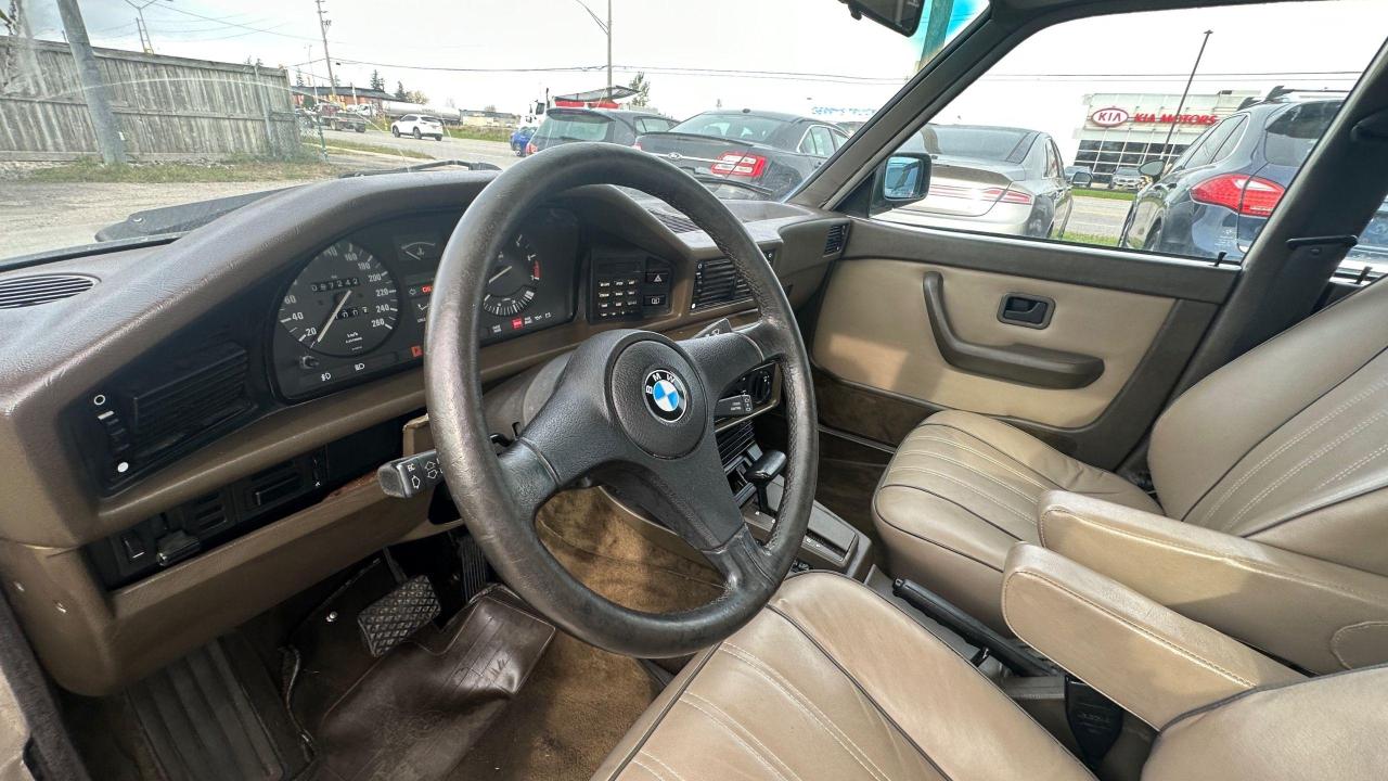 1985 BMW 535 *LEATHER*AUTO*SEDAN*RARE*AS IS SPECIAL - Photo #10