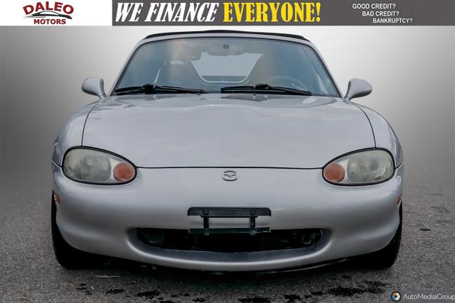 2000 Mazda Miata MX-5 RWD / CONVERTIBLE / AUTO / 4CYL / CLEAN CARFAX Photo3