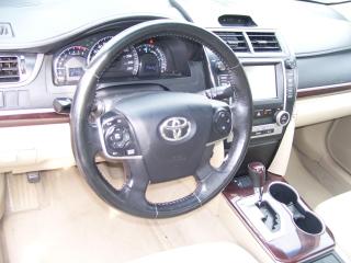 2012 Toyota Camry XLE,V6,GPS,Leather,Sunroof,Backup Camera,Certified - Photo #11