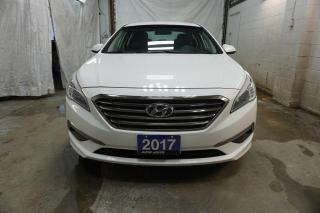 2017 Hyundai Sonata SE 2.0L CERTIFIED CAMERA BLUETOOTH HEATED SEATS CRUISE CONTROL ALLOYS - Photo #2