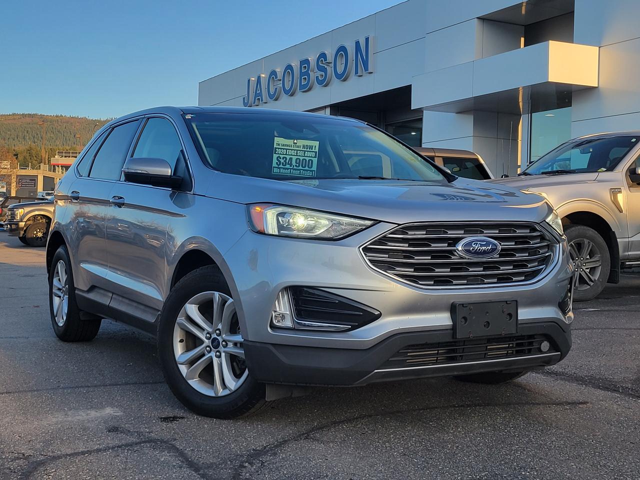 2020 Ford Edge SEL Photo0
