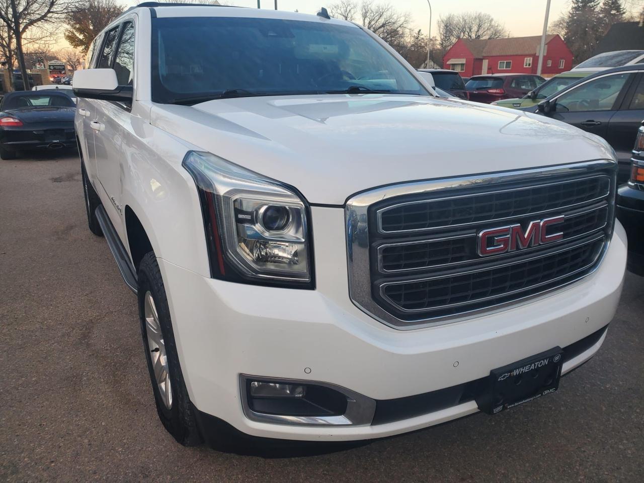 2015 GMC Yukon XL SLT - Photo #1