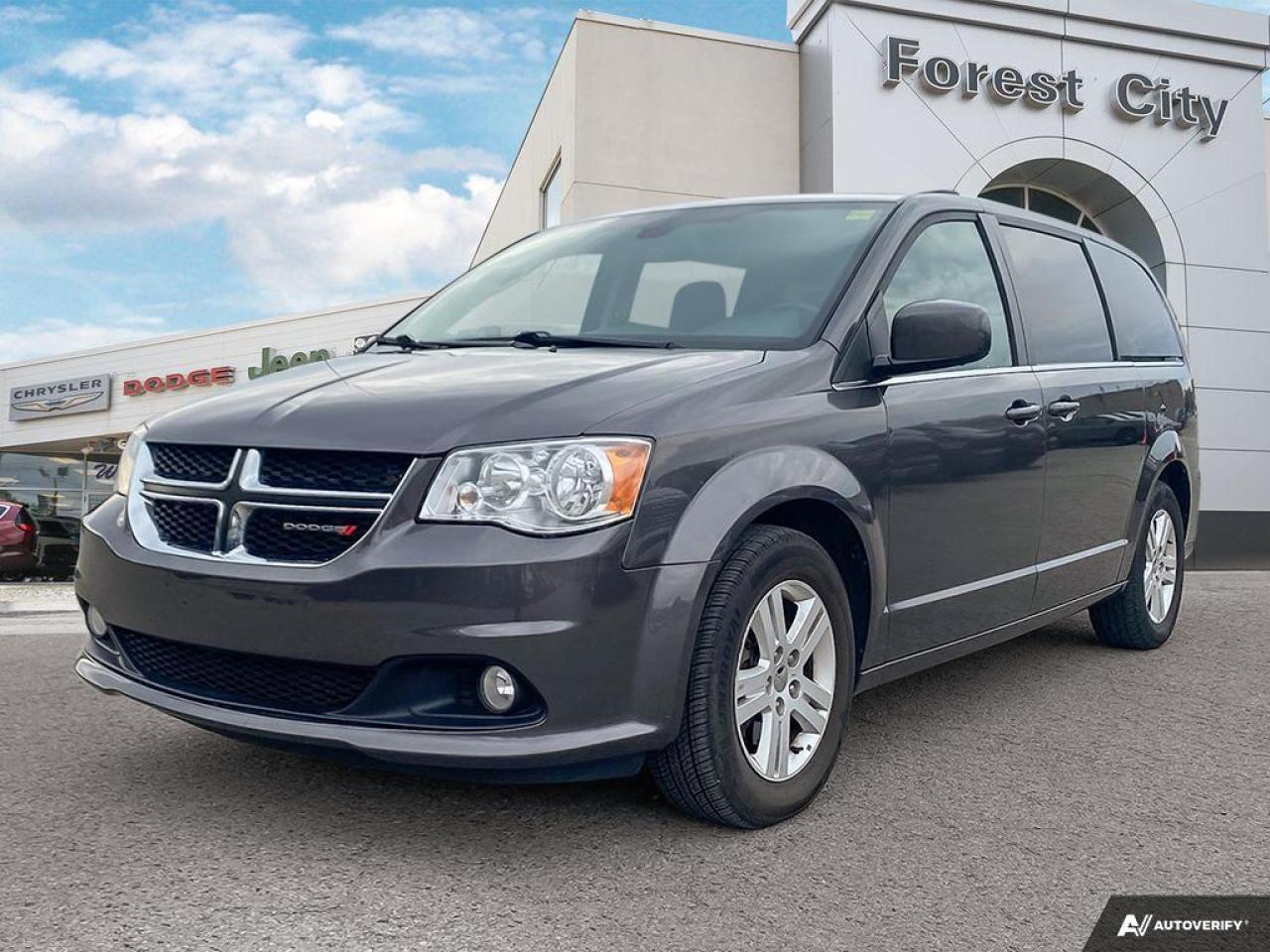 Used 2020 Dodge Grand Caravan Crew Clean CarFax - Tri-Zone Climate Control - Navigation for sale in London, ON