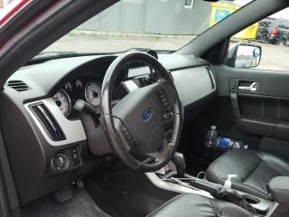 2010 Ford Focus 4DR SDN SEL - Photo #9