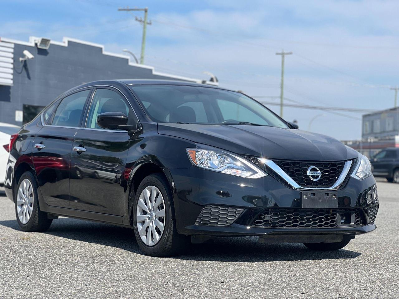 2018 Nissan Sentra SV CVT - Photo #1
