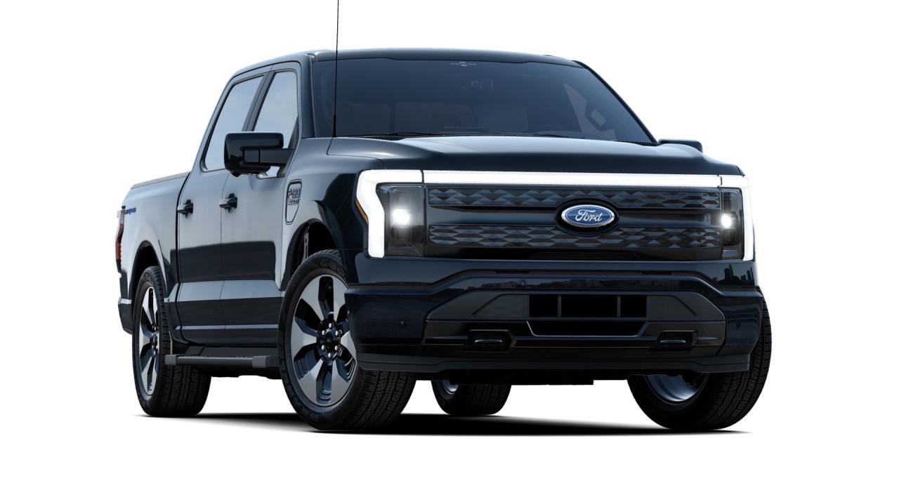 2023 Ford F-150 Lightning Platinum Photo3