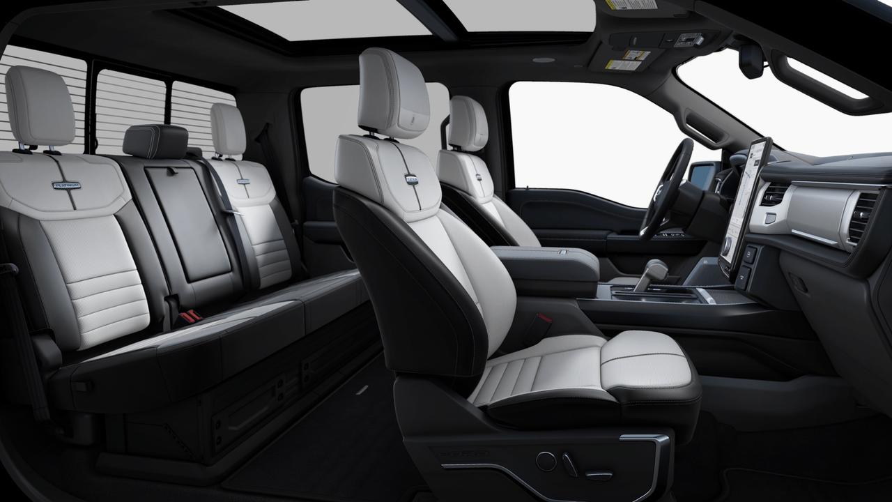 2023 Ford F-150 Lightning Platinum Photo
