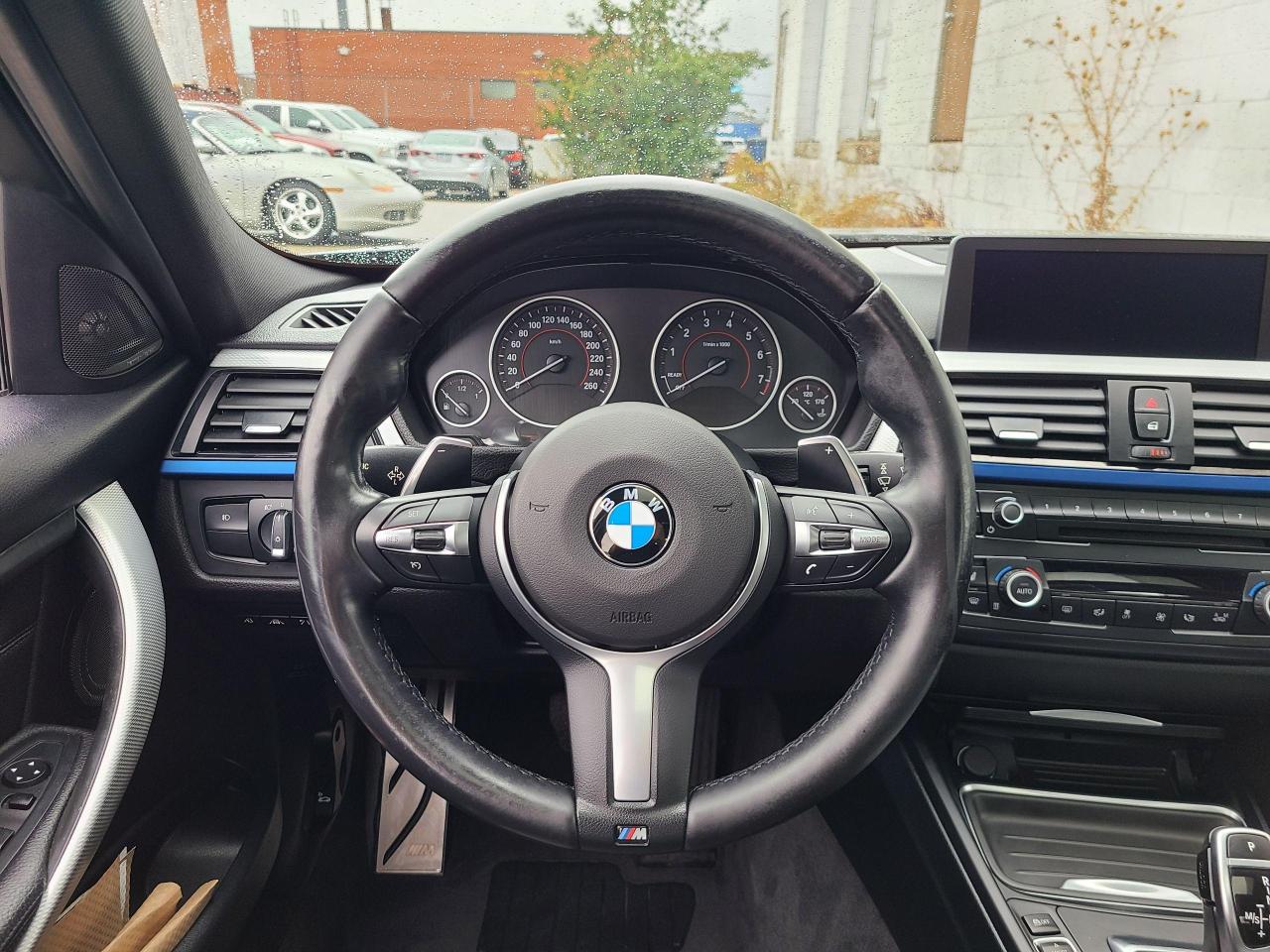 2015 BMW 3 Series 335i xDrive - M PKG|BLINDSPOT|LANEKEEP|SUNROOF|NAV - Photo #13
