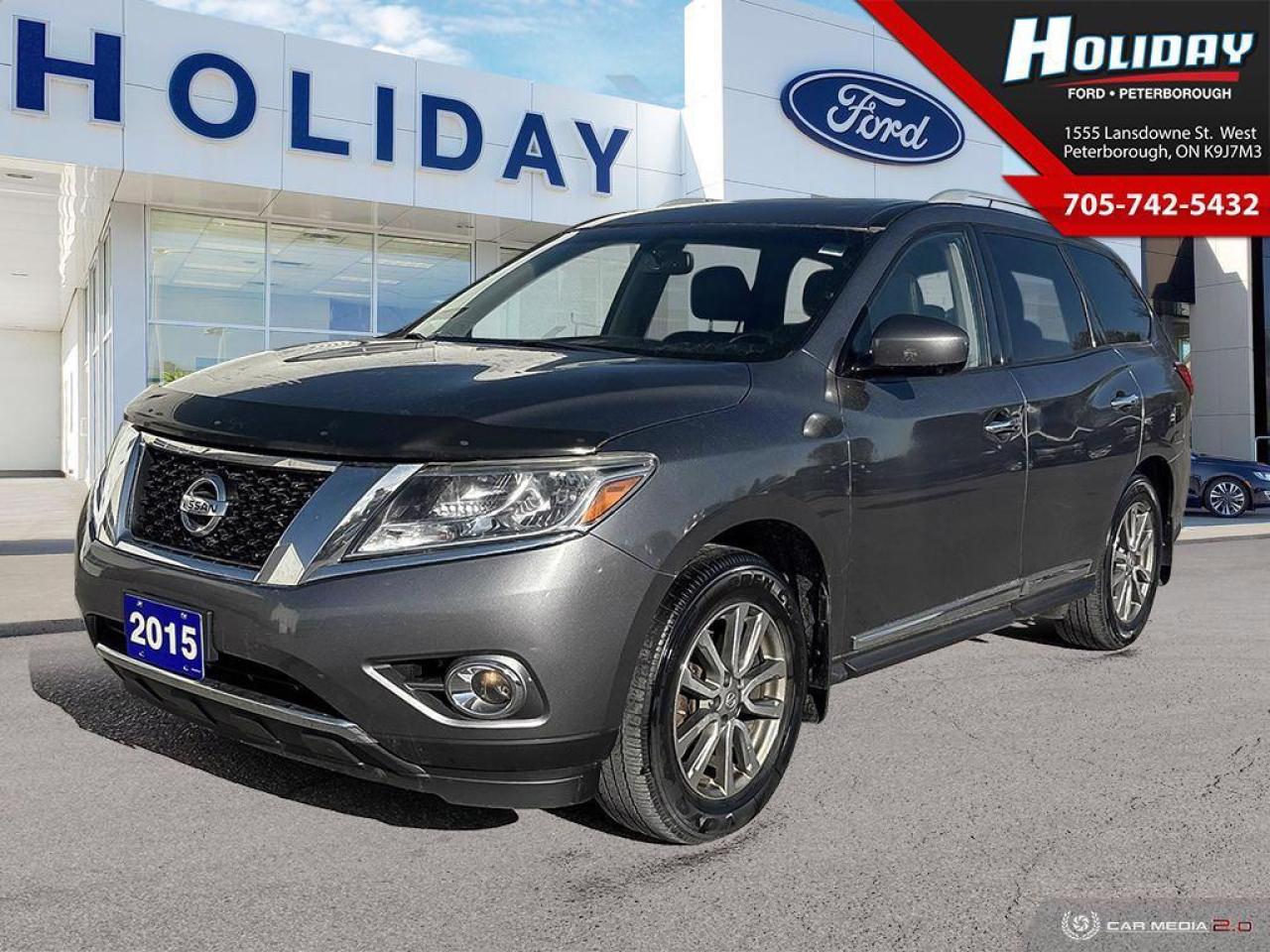 Used 2015 Nissan Pathfinder SL for sale in Peterborough, ON