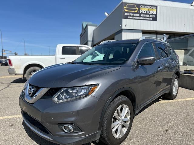 2016 Nissan Rogue SV-TECH- PANO ROOF-NAVI-BACKUP CAM-AWD - Photo #1