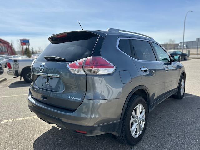 2016 Nissan Rogue SV-TECH- PANO ROOF-NAVI-BACKUP CAM-AWD - Photo #5