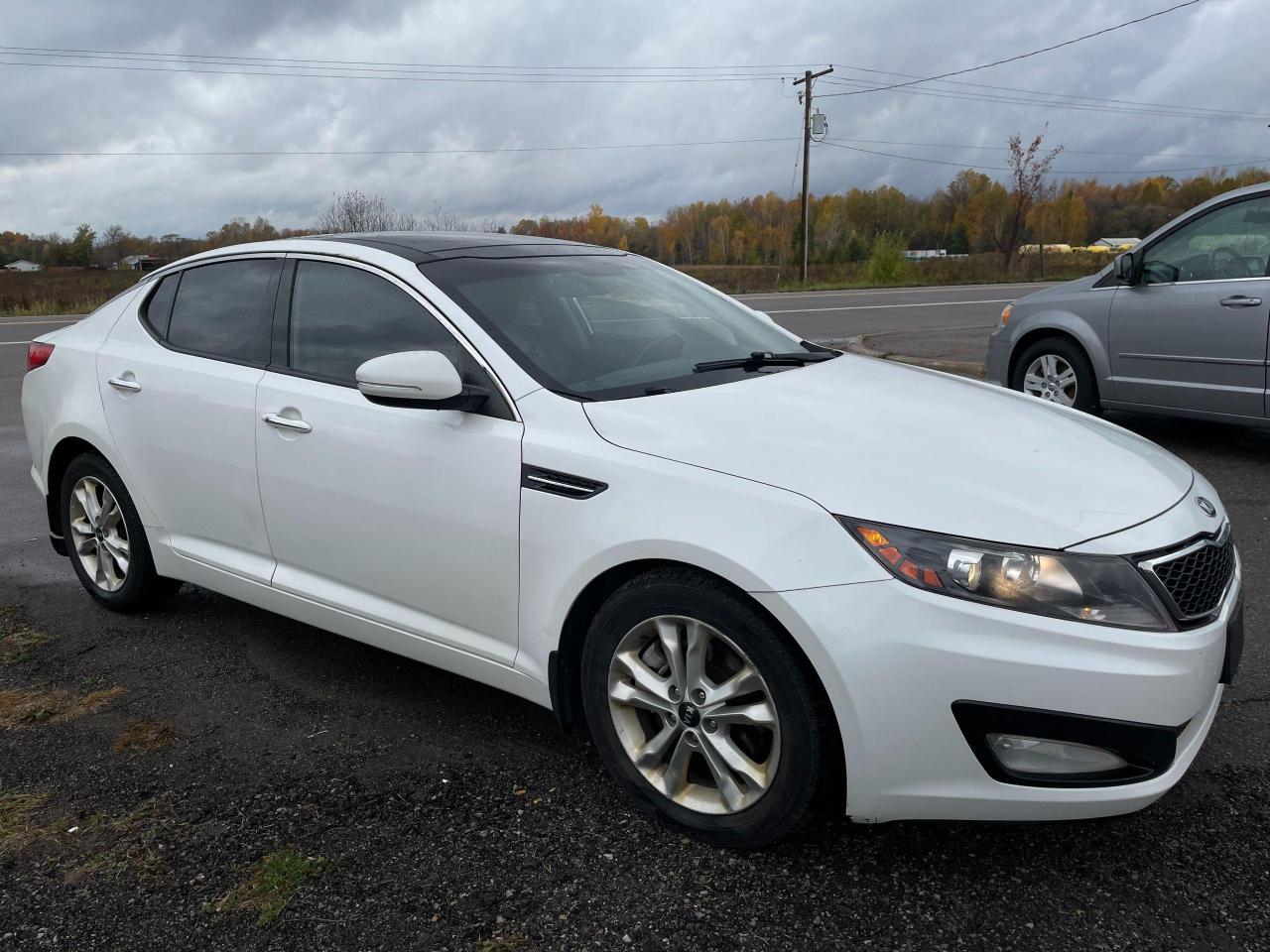 Used 2013 Kia Optima EX for sale in Peterborough, ON