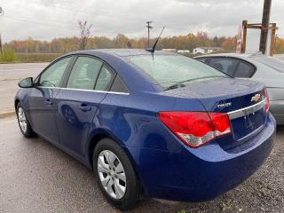 2012 Chevrolet Cruze  - Photo #4