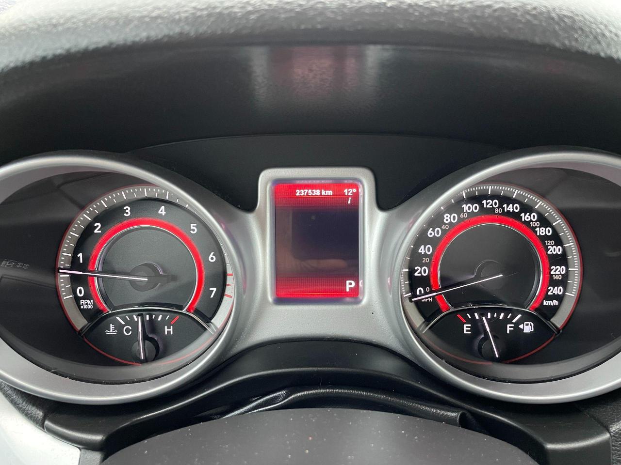 2012 Dodge Journey  - Photo #11