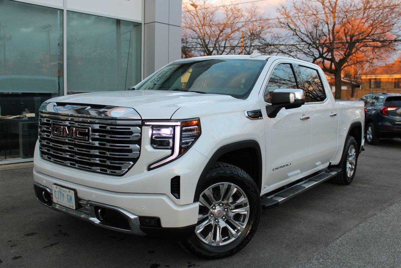 Used 2024 GMC Sierra 1500 Crew Cab Short Box 4-Wheel Drive Denali for sale in Toronto, ON