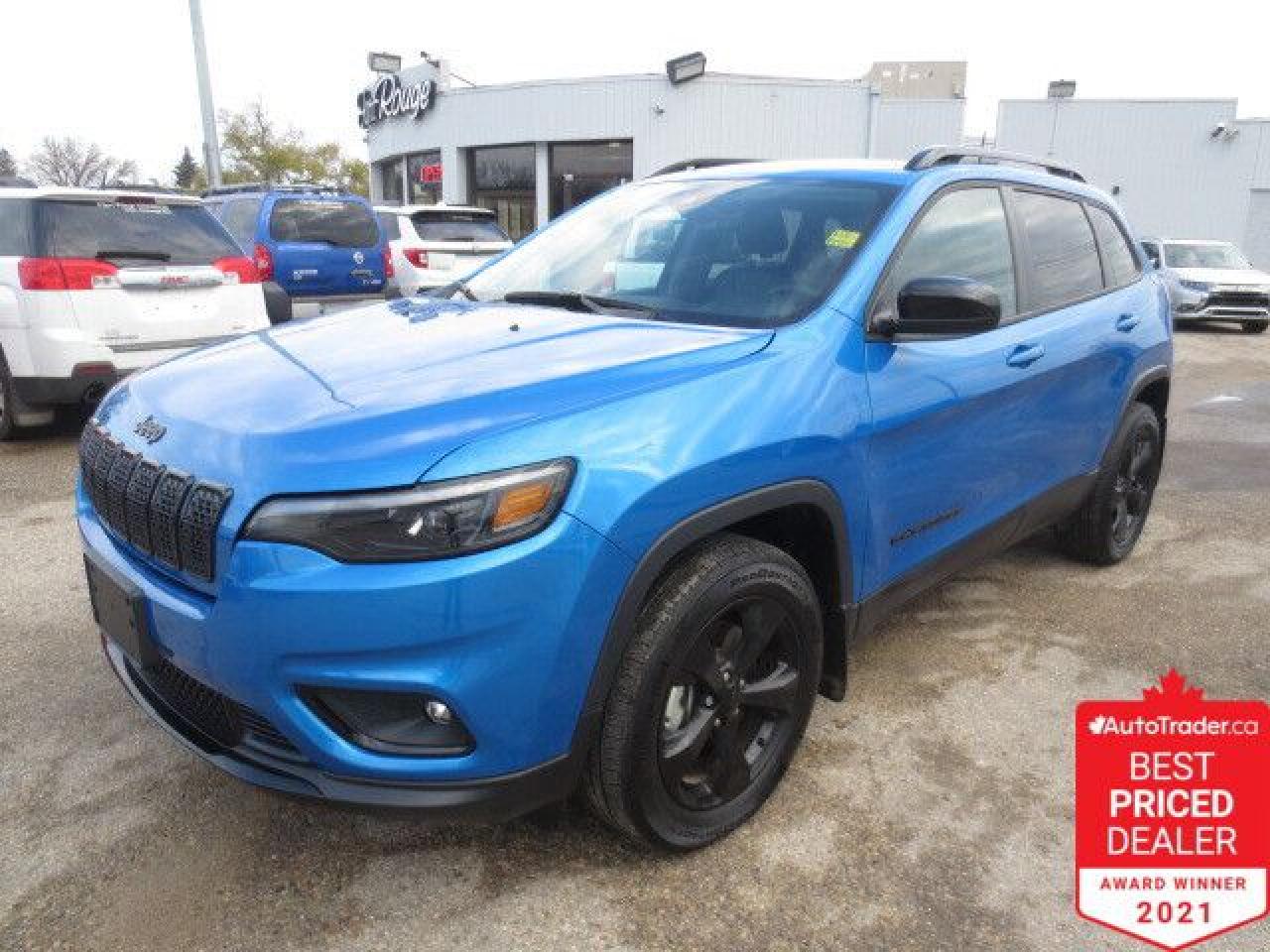 Used 2022 Jeep Cherokee Altitude 4x4 - Sunroof/Nav/Leather/Camera for sale in Winnipeg, MB