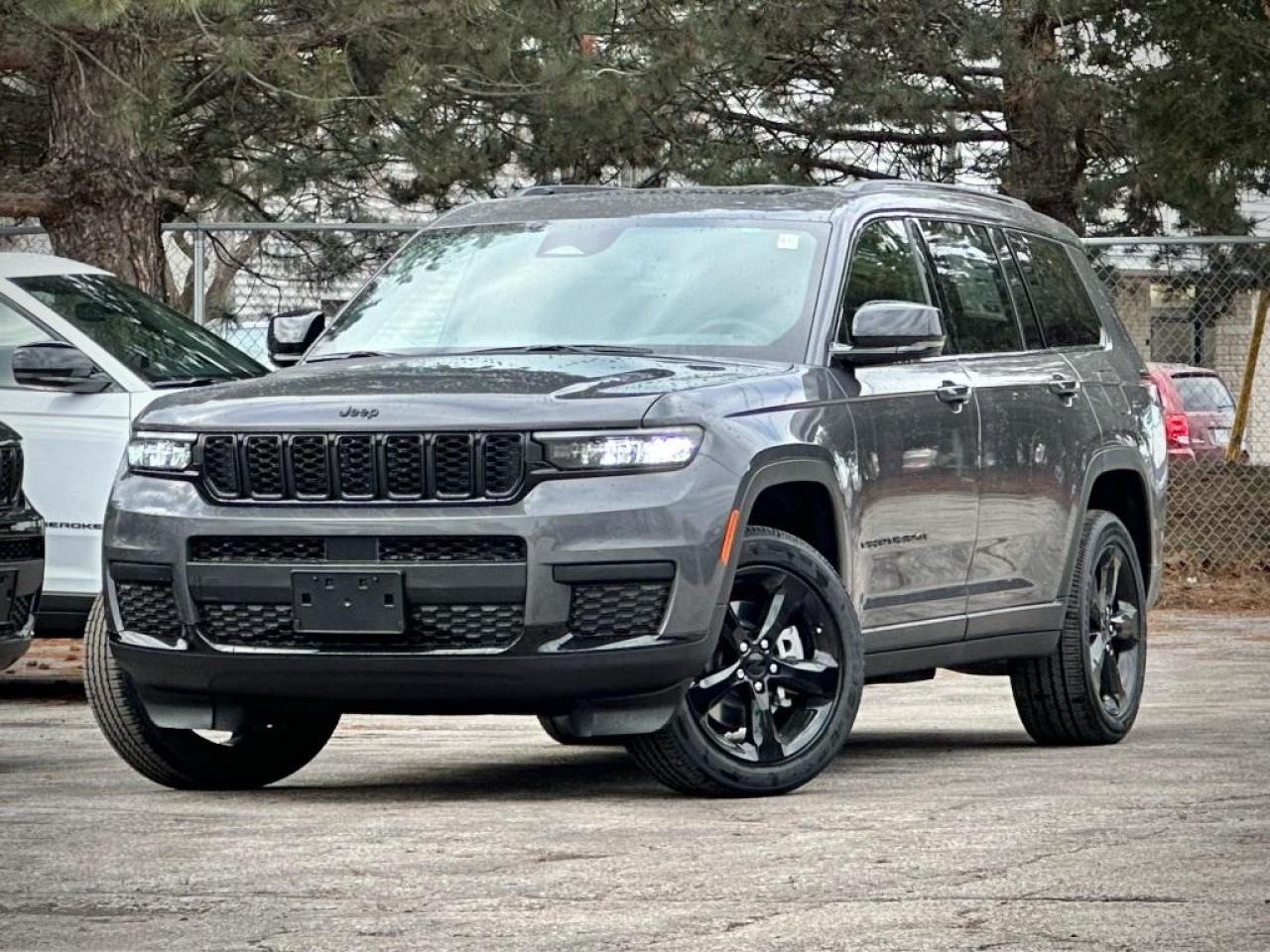 New 2024 Jeep Grand Cherokee L Altitude 4x4 for sale in Waterloo, ON