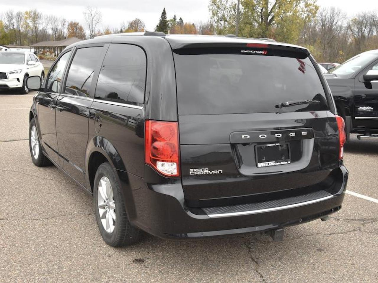 2019 Dodge Grand Caravan 35th Anniversary - Photo #4