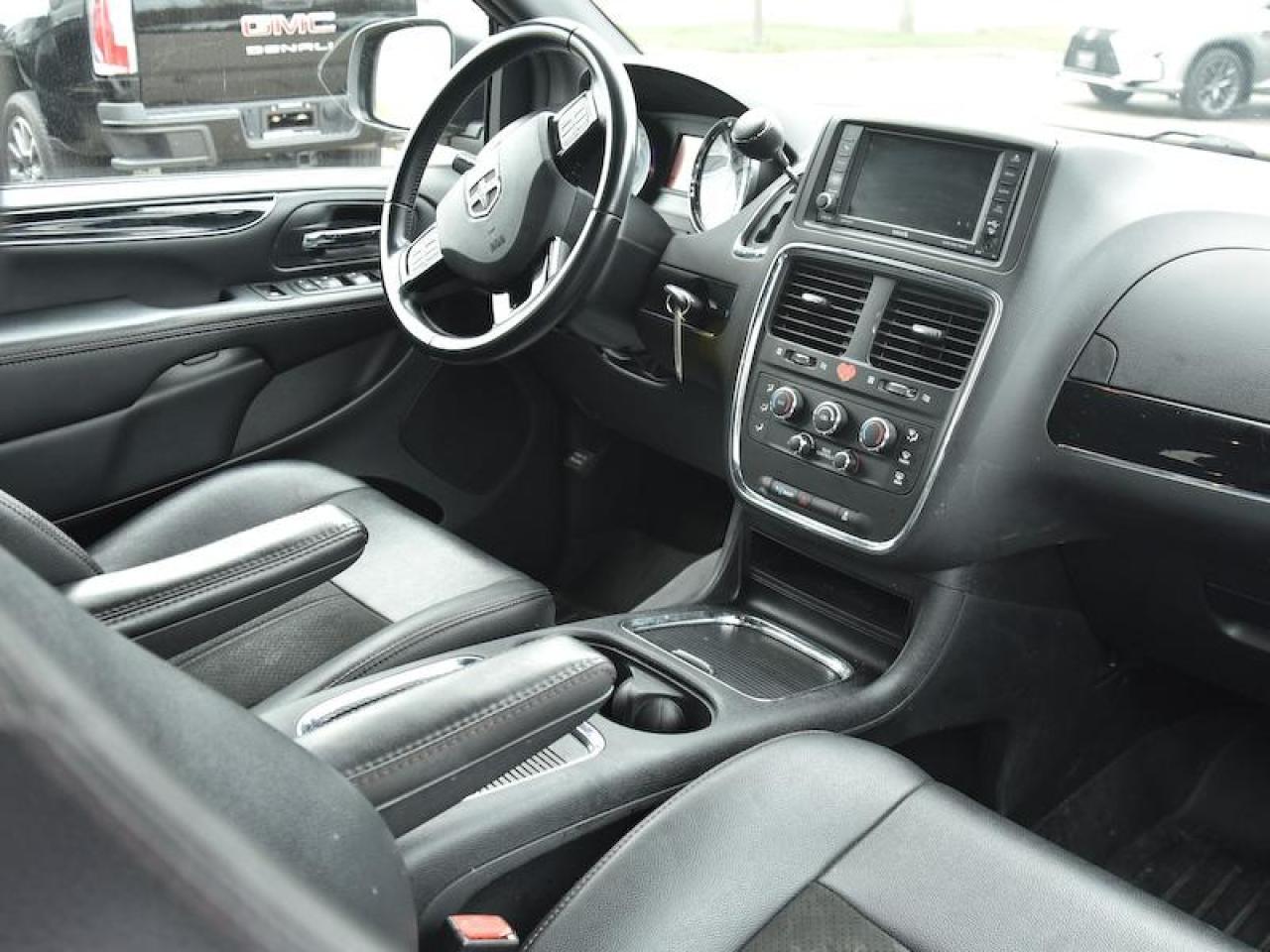 2019 Dodge Grand Caravan 35th Anniversary - Photo #7