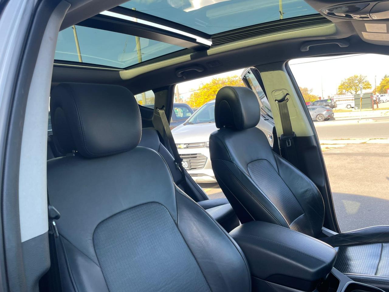 2013 Hyundai Santa Fe AWD SE NO ACCIDENT PANORAMIC ROOF LEATHR - Photo #19