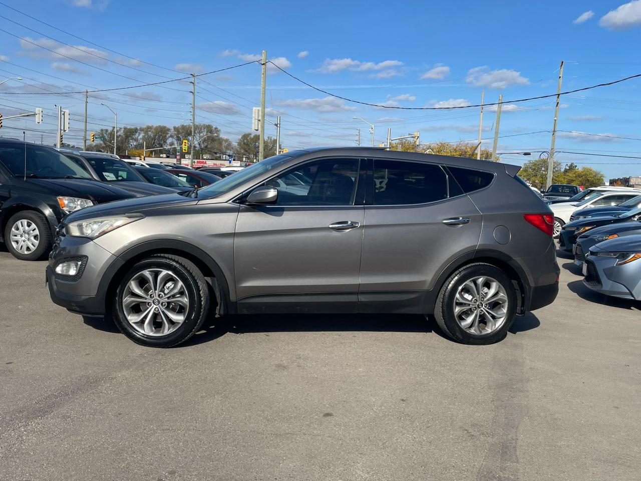 2013 Hyundai Santa Fe AWD SE NO ACCIDENT PANORAMIC ROOF LEATHR - Photo #2