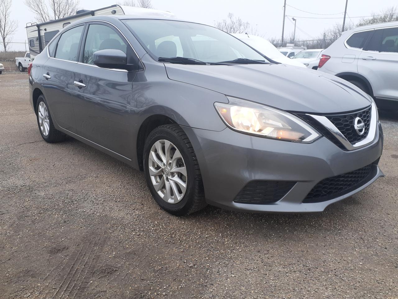 2017 Nissan Sentra SV, Auto, Sunroof, Htd Seats, BU Cam,Remote, Alloy - Photo #2