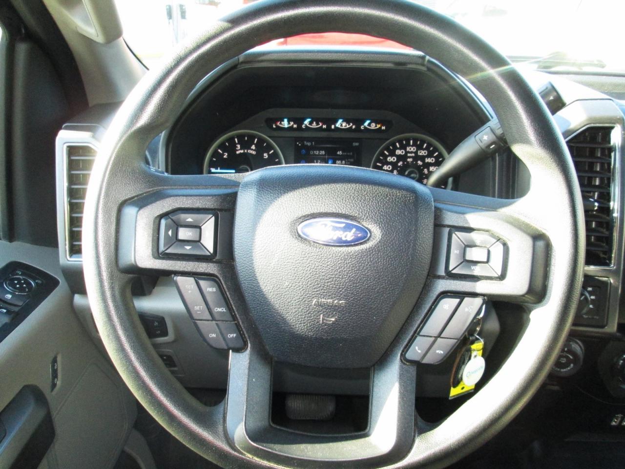 2020 Ford F-150 XLT Photo5
