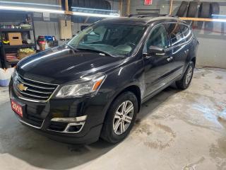 Used 2015 Chevrolet Traverse 2LT * AWD * 7 Passenger * Navigation * Leather seats/Interior * Bose Sound System * Rearview Camera * Touchscreen Infotainment Display System * Dual C for sale in Cambridge, ON