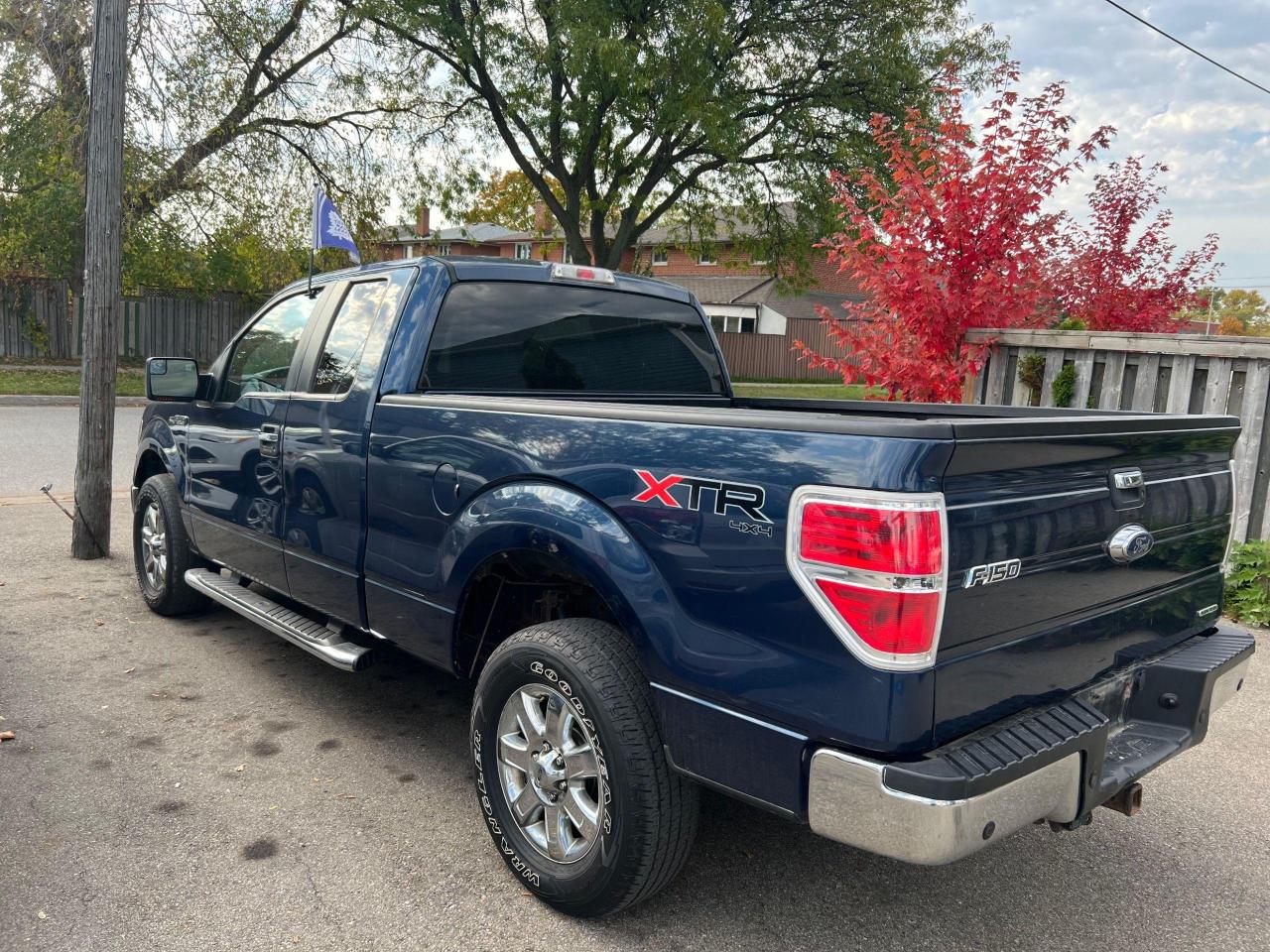 2014 Ford F-150 XLT - Photo #2