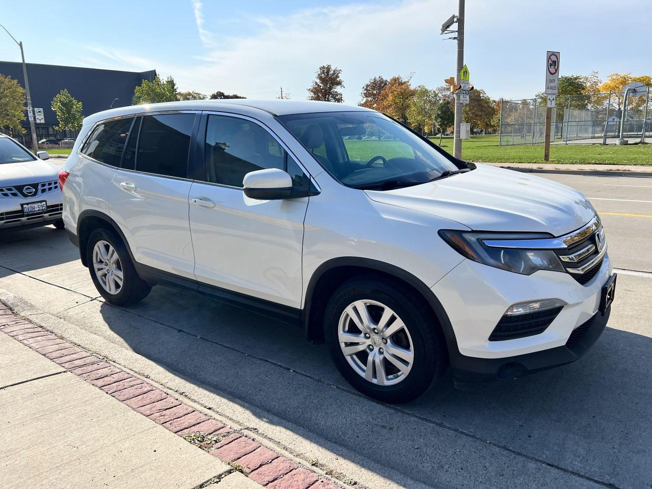 2016 Honda Pilot 4WD 4DR LX - Photo #7