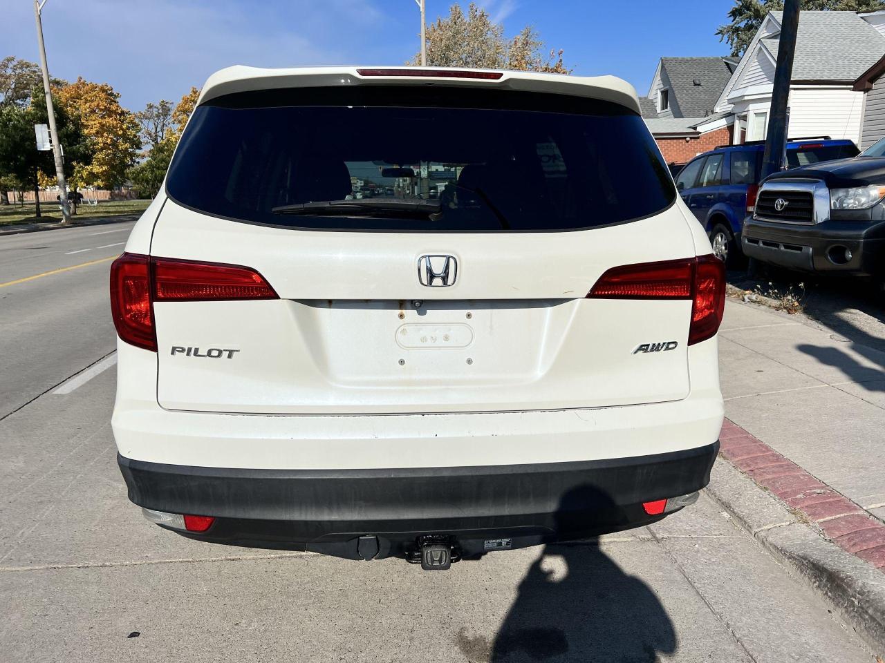 2016 Honda Pilot 4WD 4DR LX - Photo #11