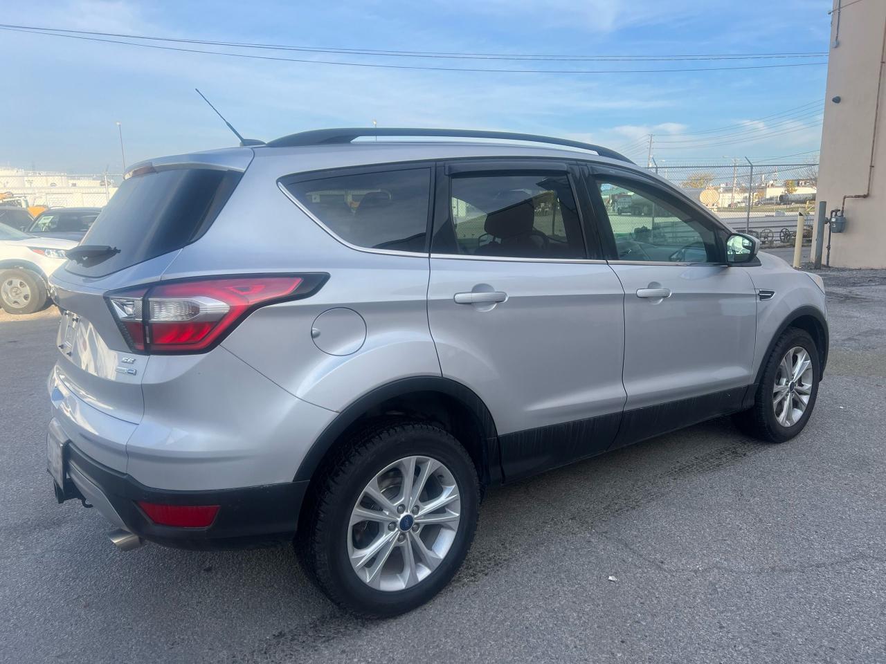 2017 Ford Escape SE - Photo #1
