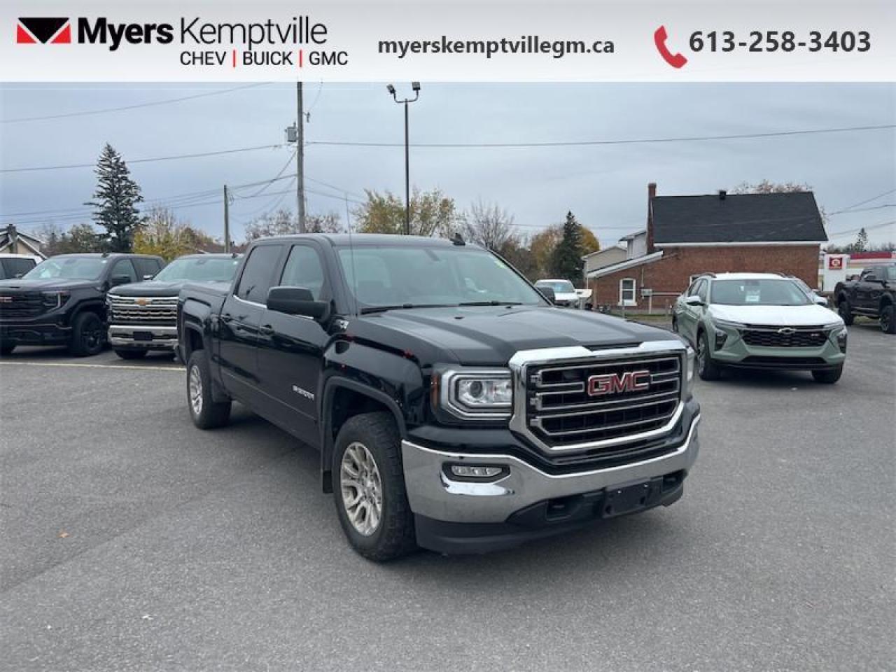 Used 2017 GMC Sierra 1500 SLE   -  Tonneau Cover for sale in Kemptville, ON