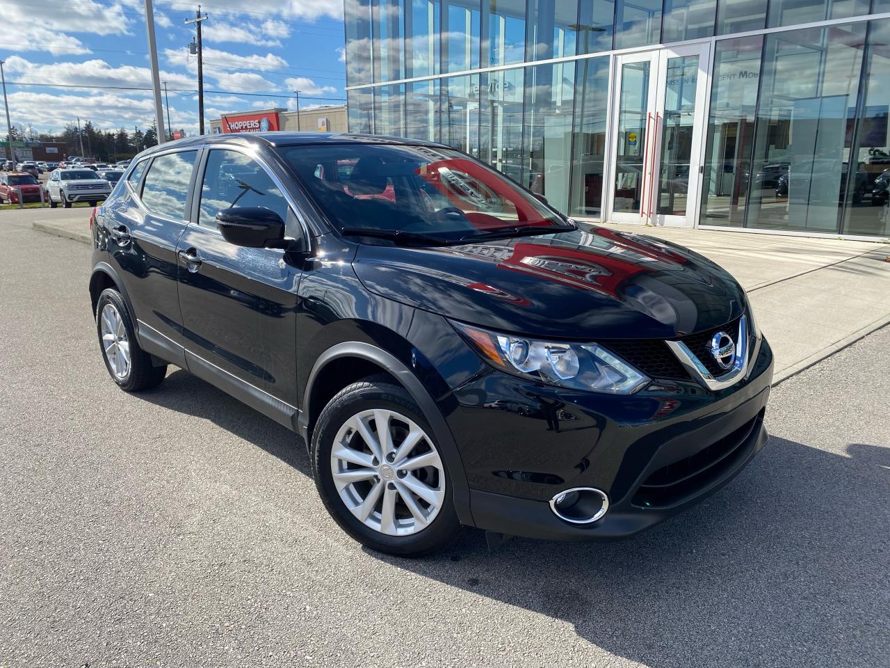 2018 Nissan Qashqai SV AWD Photo1