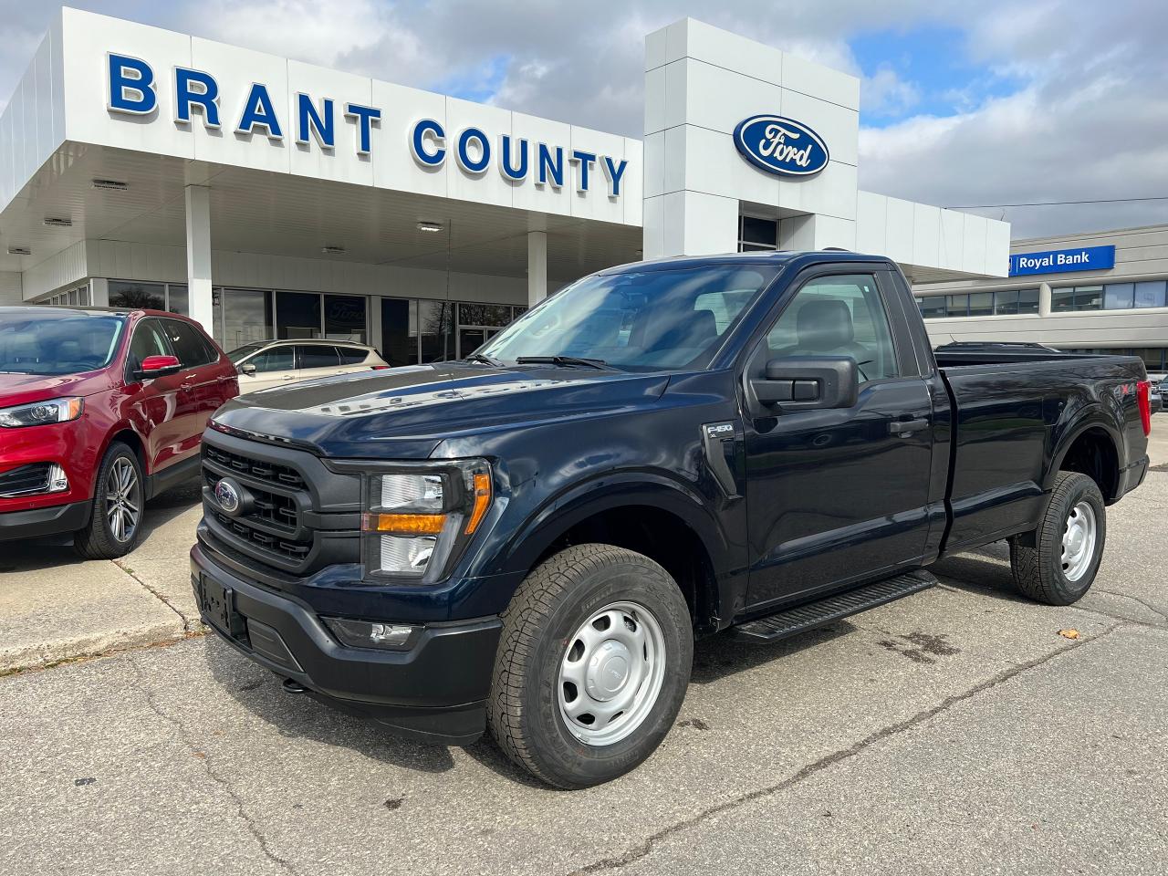 New 2023 Ford F-150 XL 4WD REG CAB 8' BOX for sale in Brantford, ON