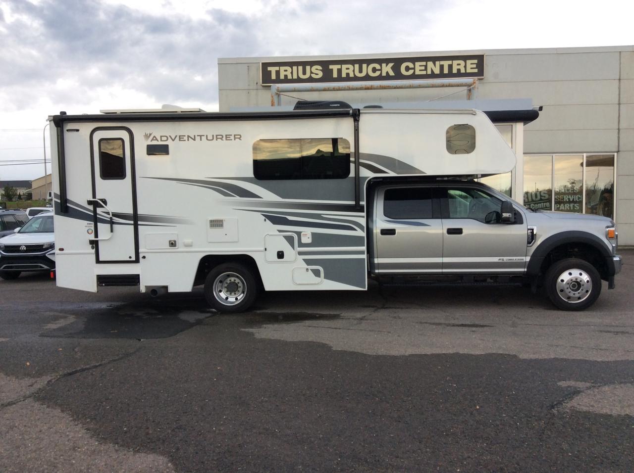 2020 Ford F-550 XLT Photo