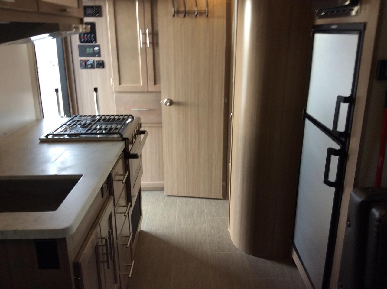 2020 Ford F-550 XLT Photo