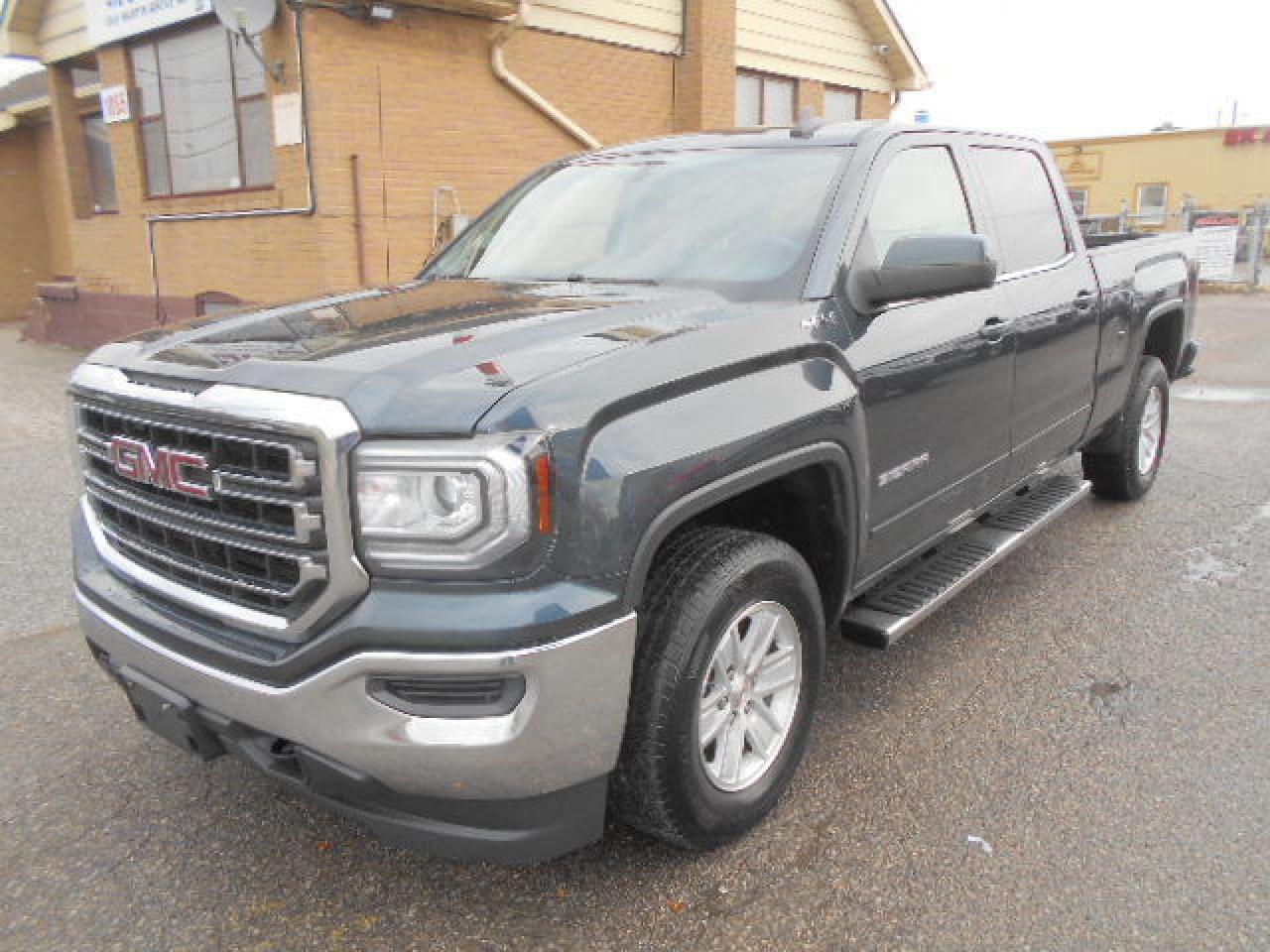 Used 2018 GMC Sierra 1500 SLE for sale in Rexdale, ON