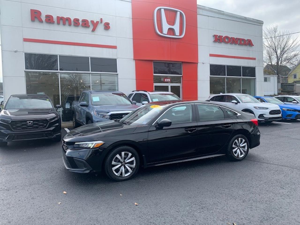 2022 Honda Civic 4D LX CVT Photo11