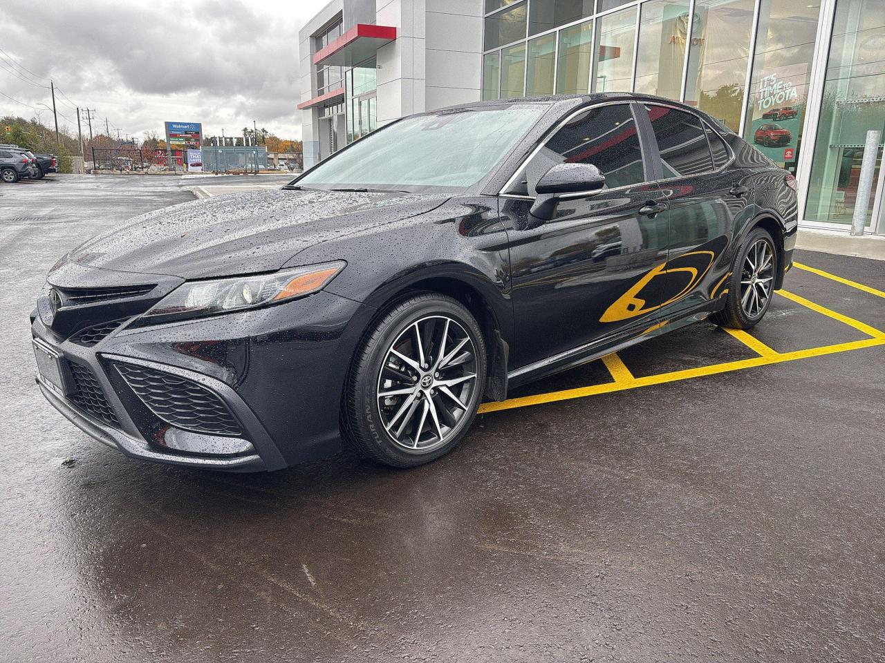 Used 2023 Toyota Camry SE PREMIUM for sale in Simcoe, ON