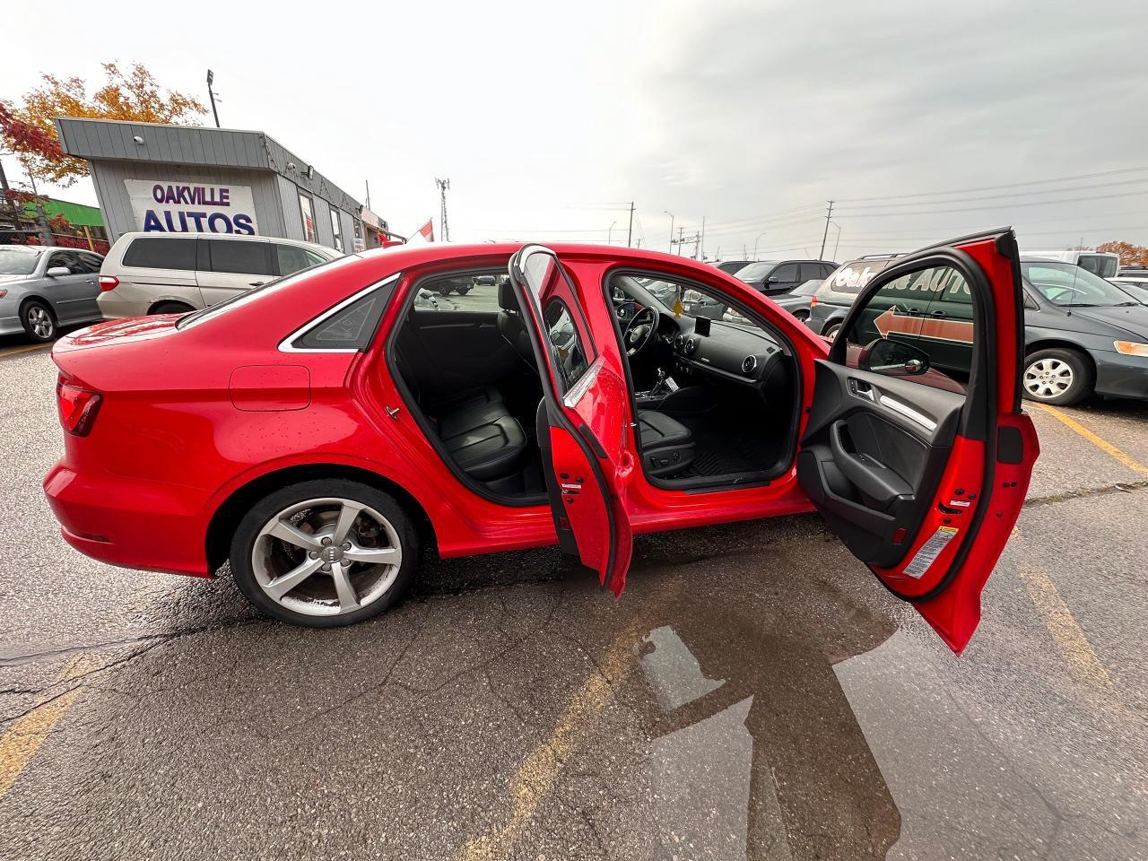 2016 Audi A3 4dr Sdn quattro 2.0T Komfort Photo