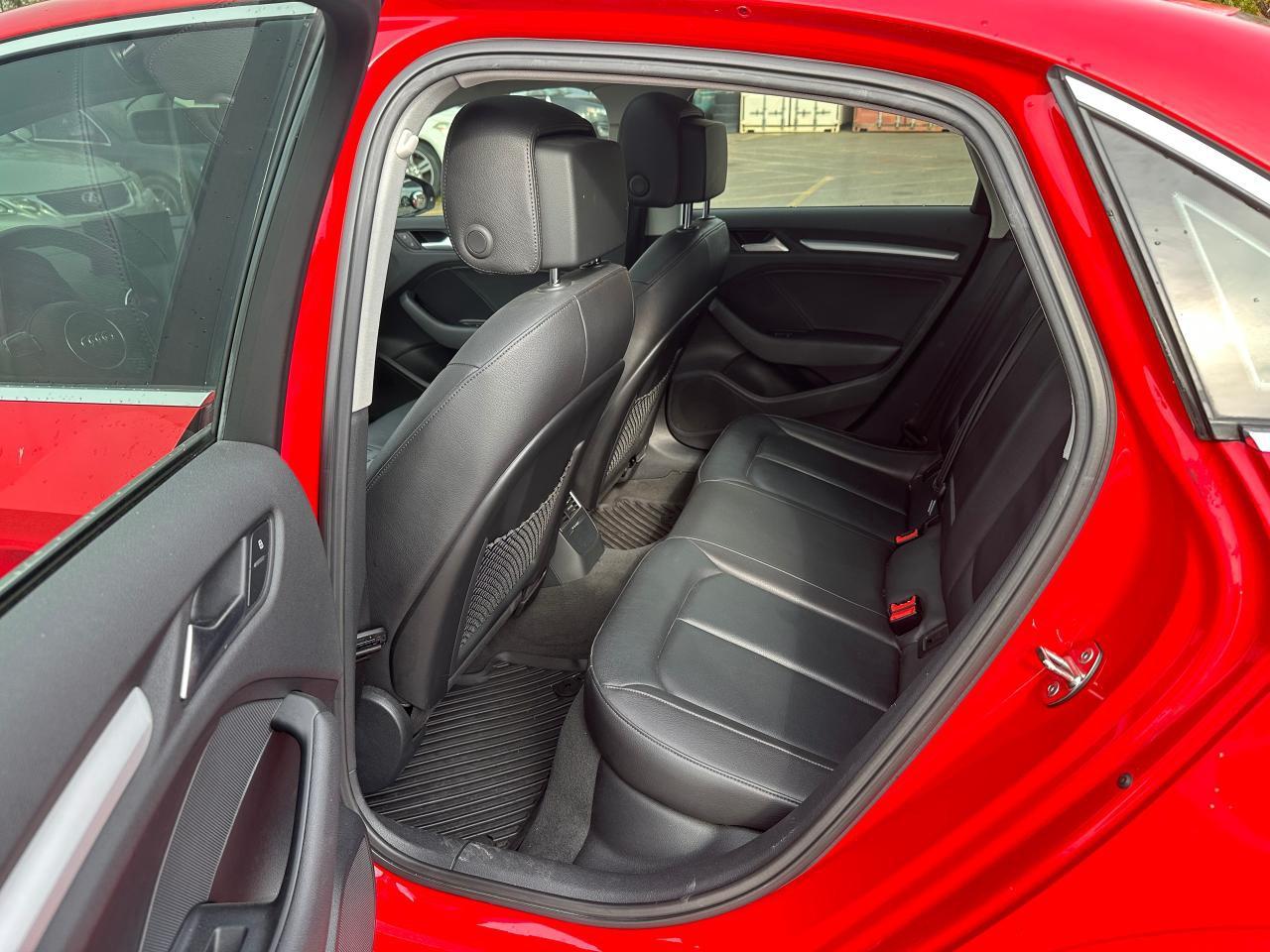 2016 Audi A3 4dr Sdn quattro 2.0T Komfort Photo