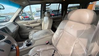 2002 Lincoln Navigator *LEATHER*V8*LOADED*7 PASSENGER*AS IS SPECIAL - Photo #10