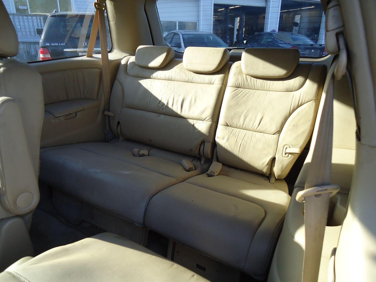 2005 Honda Odyssey 5dr EX-L - Photo #9