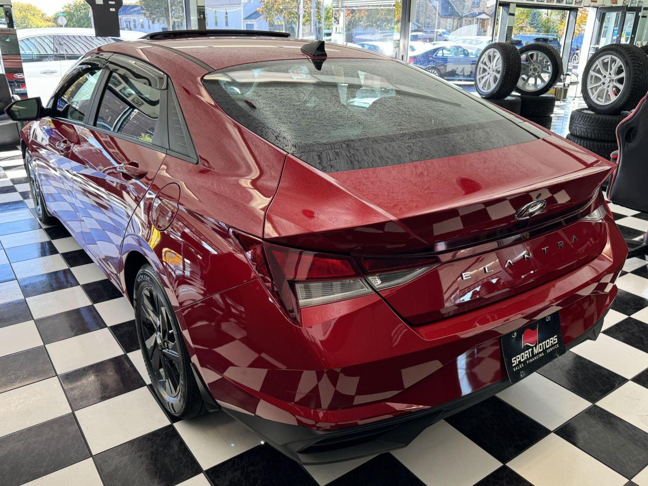 2021 Hyundai Elantra PREFERRED+SUNROOF+LaneKeep+APPLE PLAY+CLEAN CARFAX - Photo #2