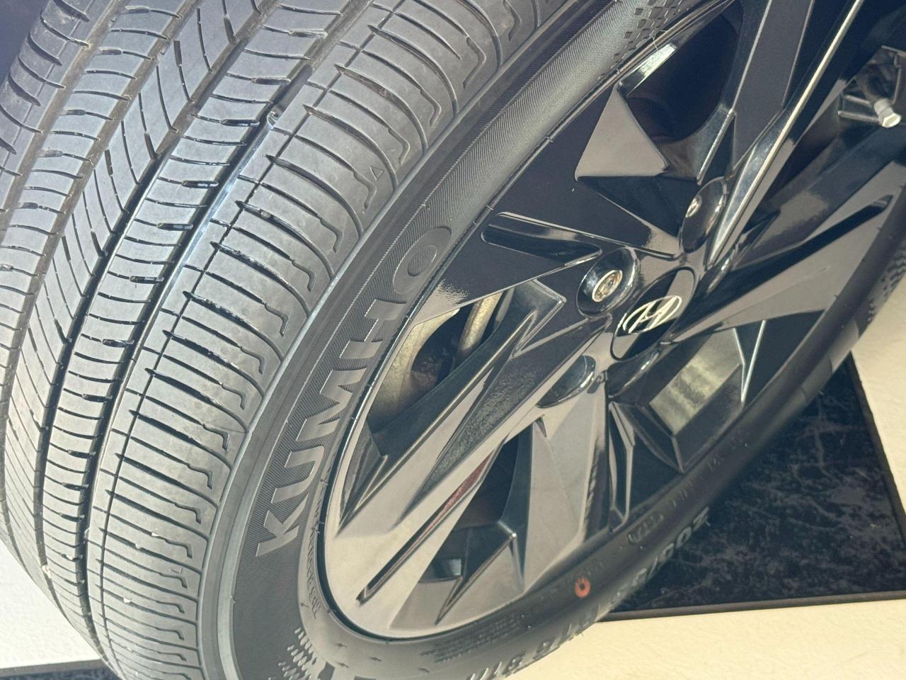 2021 Hyundai Elantra PREFERRED+SUNROOF+LaneKeep+APPLE PLAY+CLEAN CARFAX - Photo #11