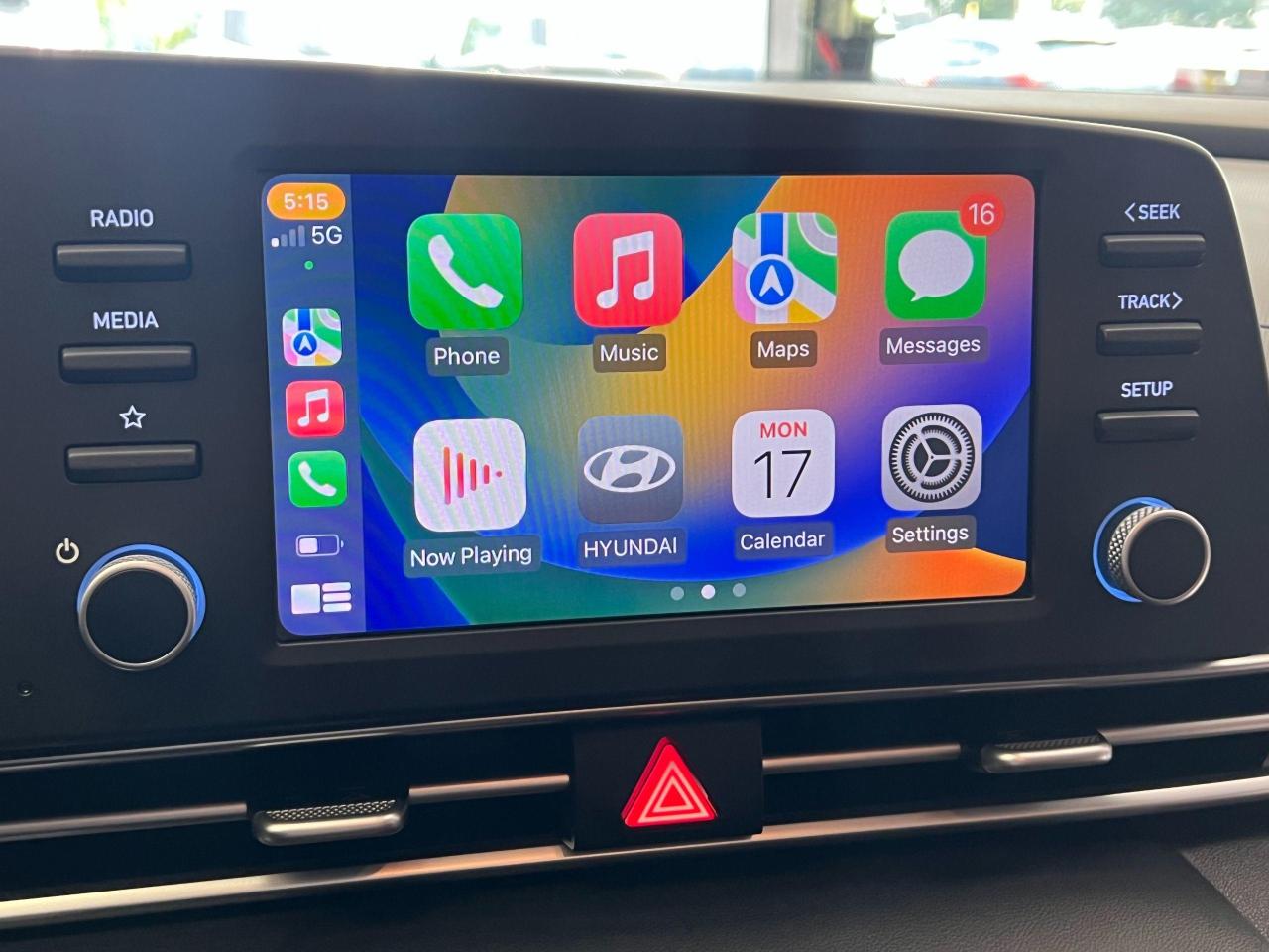2021 Hyundai Elantra PREFERRED+SUNROOF+LaneKeep+APPLE PLAY+CLEAN CARFAX Photo91